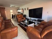  of property in Glenvista