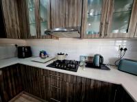  of property in Brackendowns
