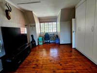 of property in Brackendowns