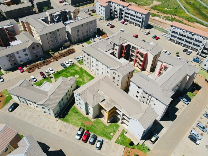 3 Bedroom Apartment for Sale For Sale in Jabulani - MR691913