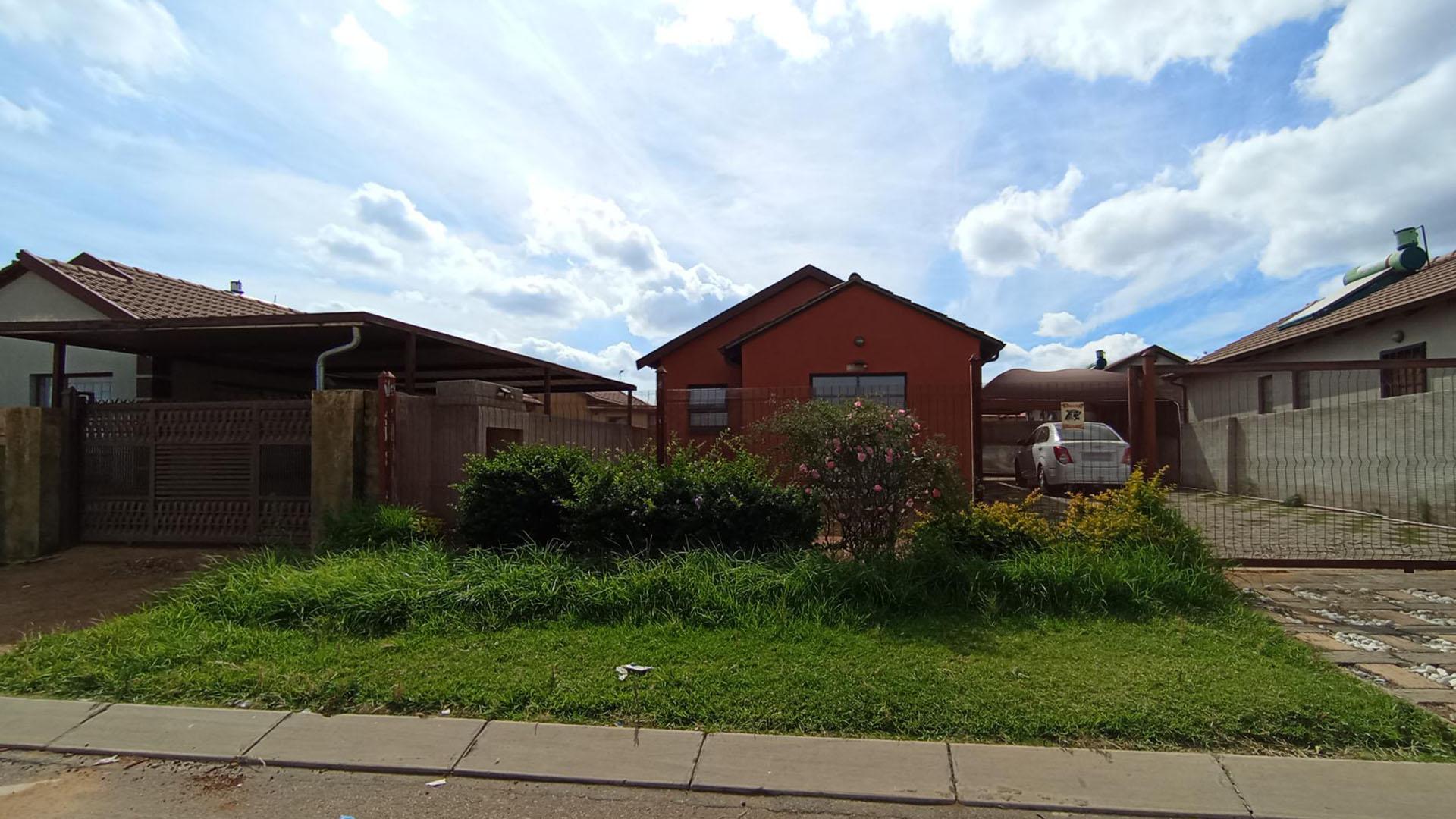 Front View of property in Soshanguve East