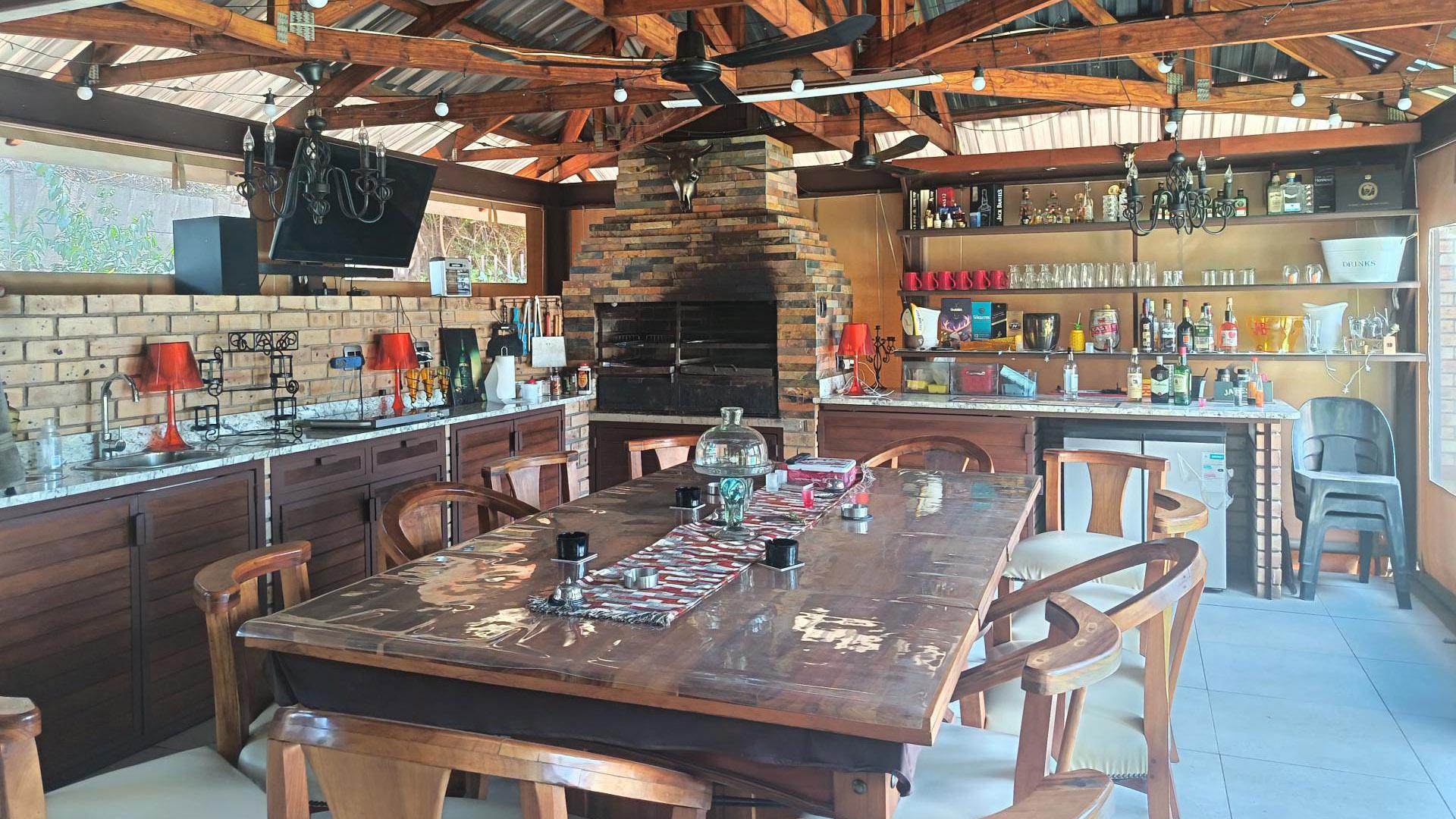 Braai Area of property in Langenhoven Park