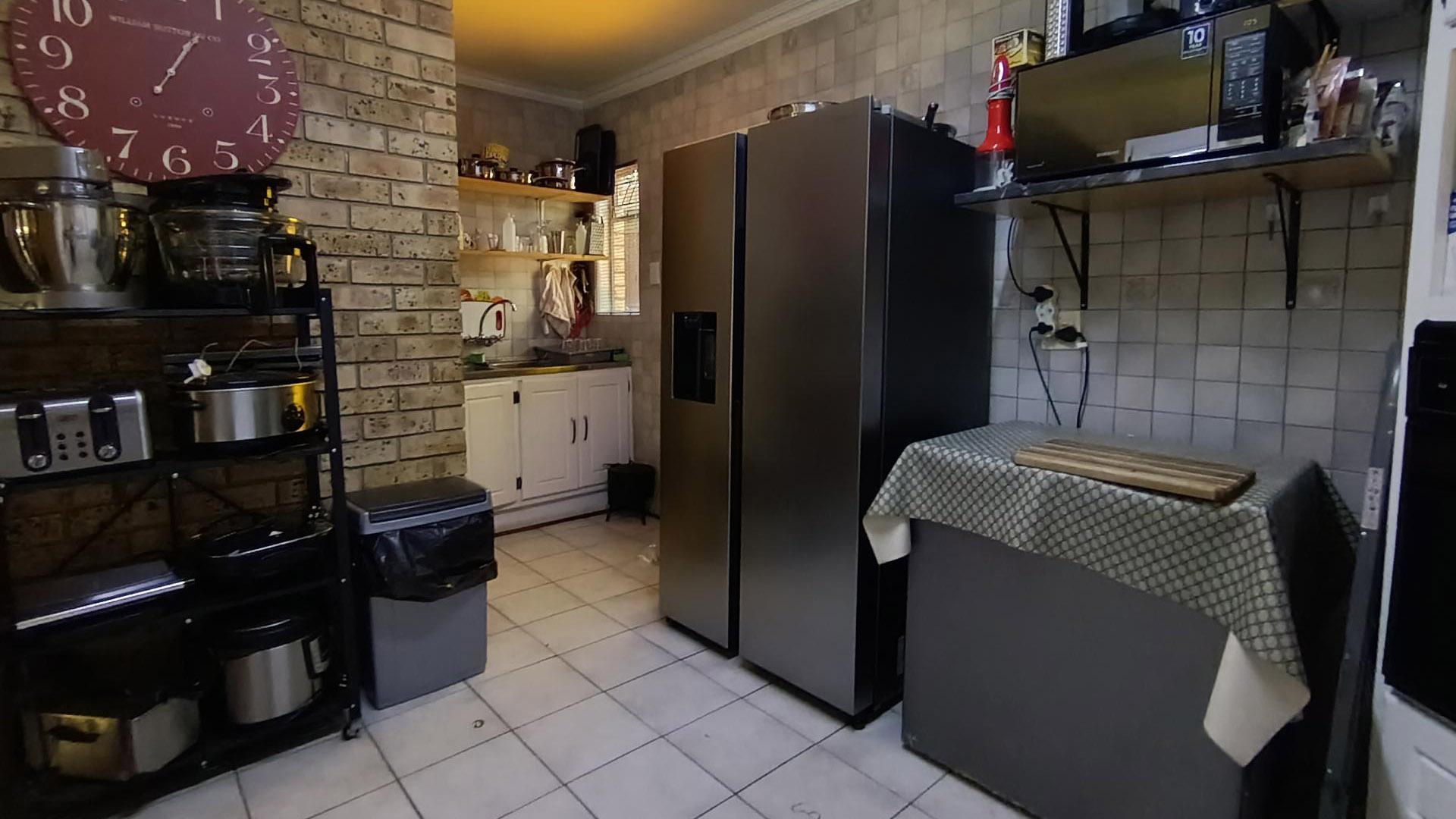 Kitchen of property in Langenhoven Park