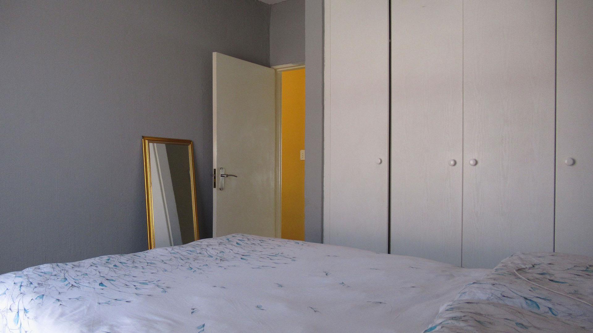 Bed Room 2 - 13 square meters of property in Honey Park
