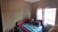 Bed Room 2 of property in Terra Nova