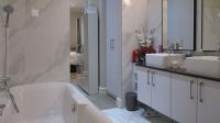 Bathroom 2 - 9 square meters of property in Bryanston