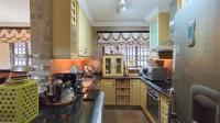 Kitchen - 8 square meters of property in Umhlanga Rocks