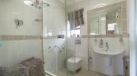 Main Bathroom - 6 square meters of property in Umhlanga Rocks