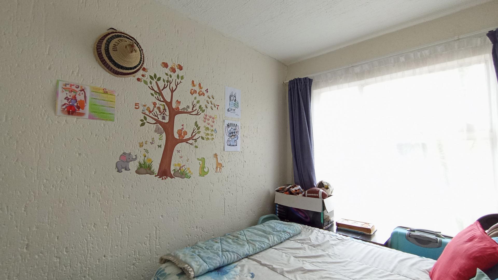 Bed Room 2 - 9 square meters of property in Groblerpark