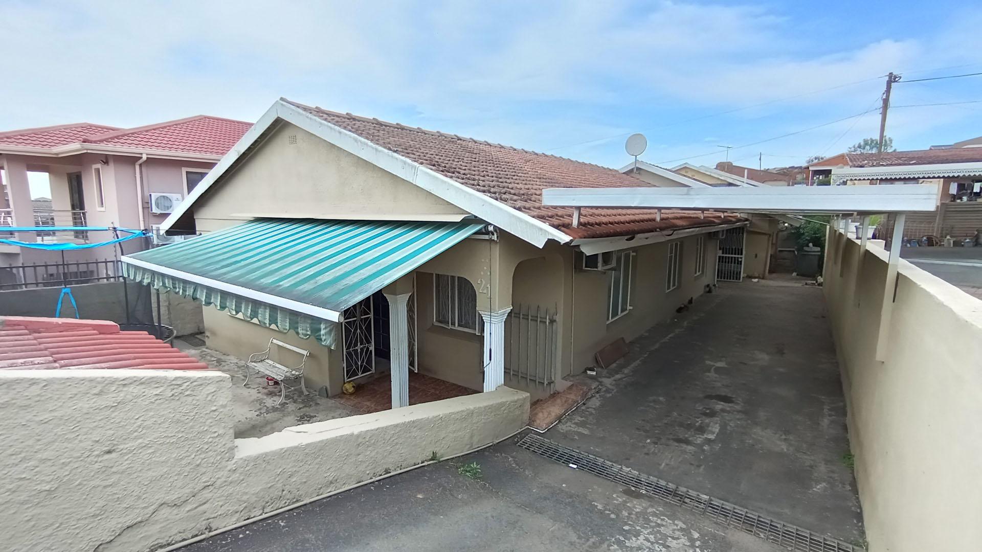 Front View of property in Shallcross 