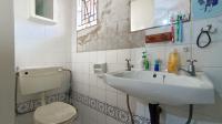 Main Bathroom - 4 square meters of property in Shallcross 