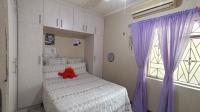 Bed Room 2 - 16 square meters of property in Shallcross 