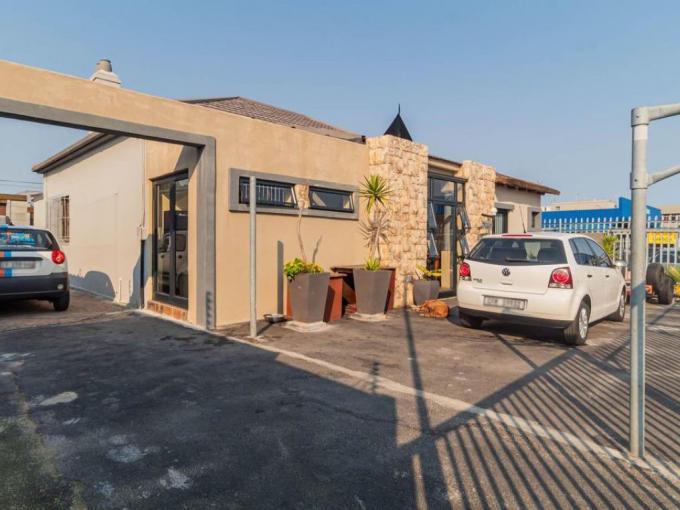 3 Bedroom House for Sale For Sale in Parow Central - MR691985