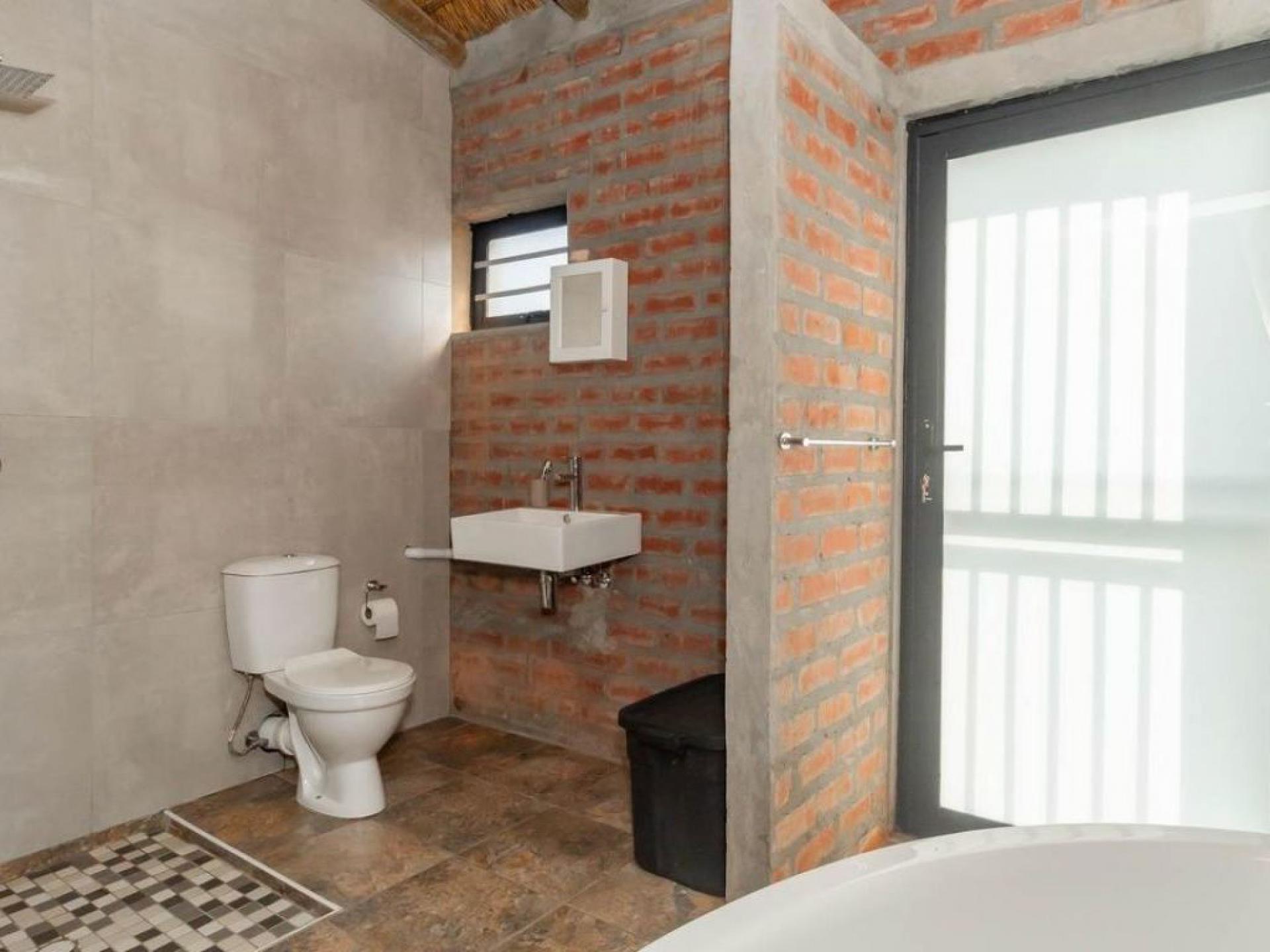  of property in Parow Central