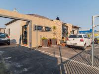  of property in Parow Central