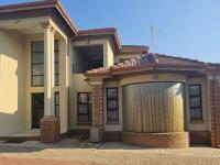  of property in Bendor
