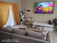  of property in Kosmosdal