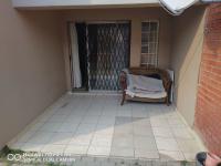  of property in Kosmosdal