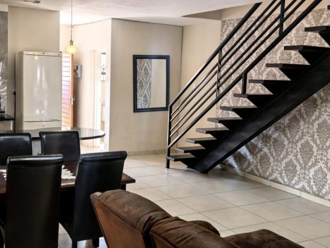 3 Bedroom Simplex for Sale For Sale in Cashan - MR692037