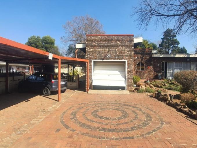 3 Bedroom House for Sale For Sale in Kibler Park - MR692058