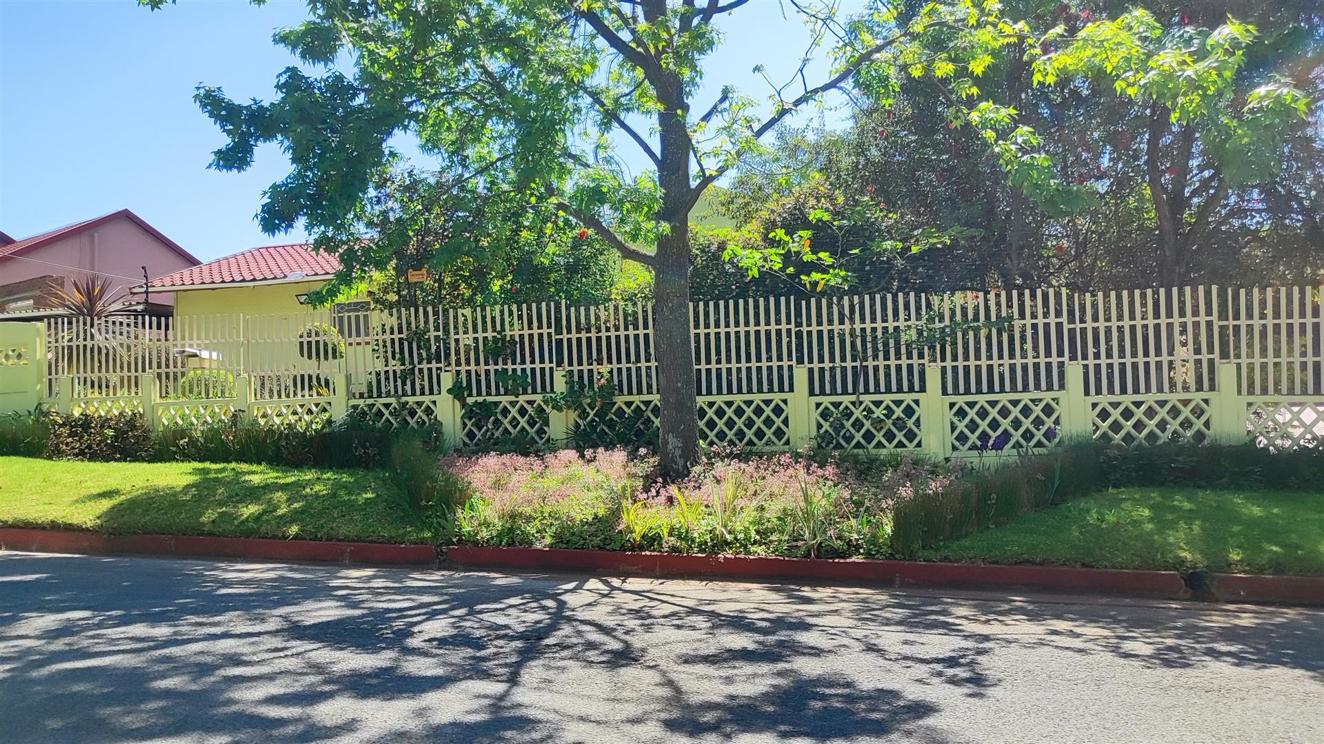 Front View of property in Birch Acres
