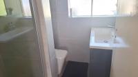 Bathroom 2 of property in Birch Acres