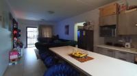 Kitchen - 17 square meters of property in Erand Gardens