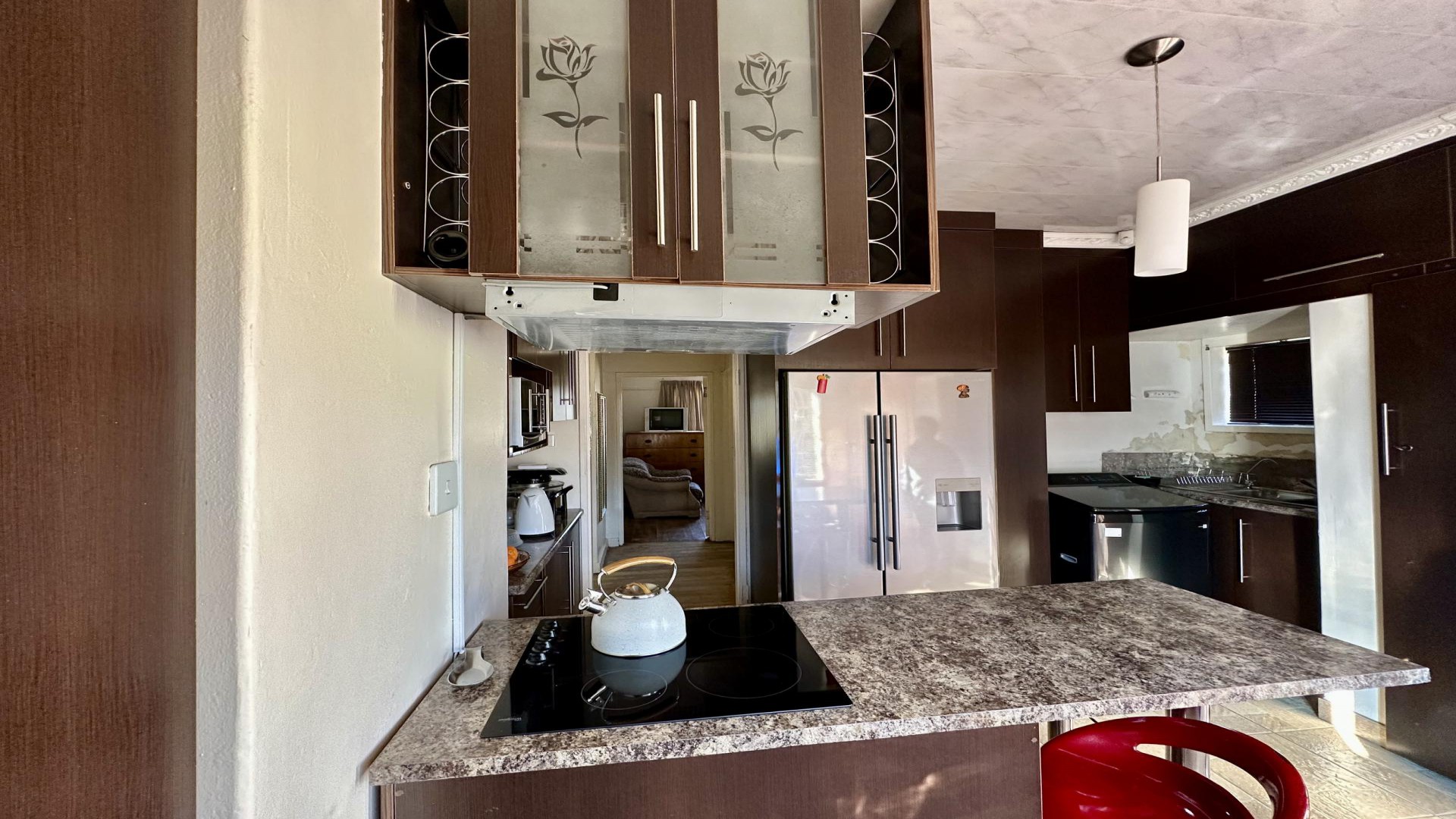 Kitchen of property in Ehrlich Park