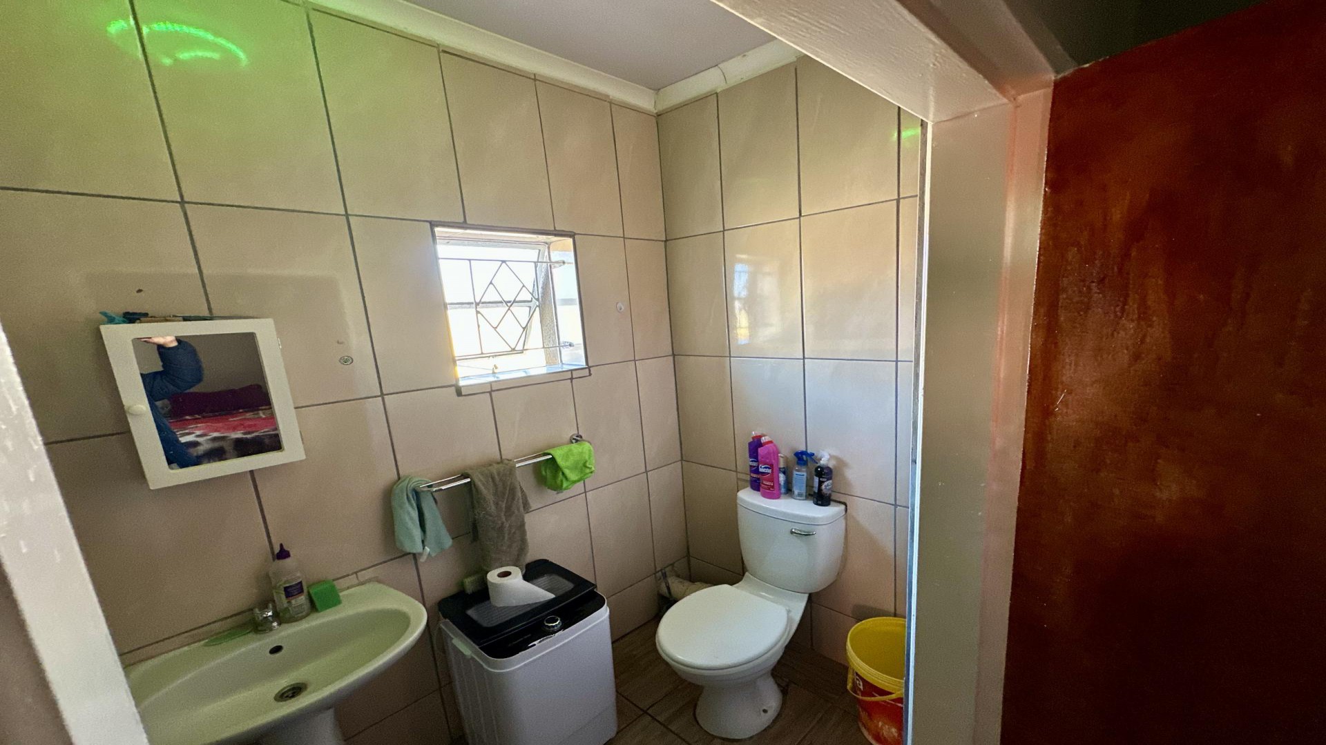 Bathroom 2 of property in Ehrlich Park