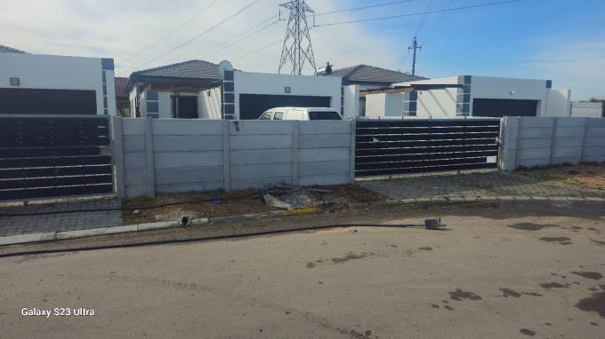 3 Bedroom House for Sale For Sale in Blue Downs - MR692101