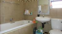 Bathroom 1 - 5 square meters of property in Protea Glen