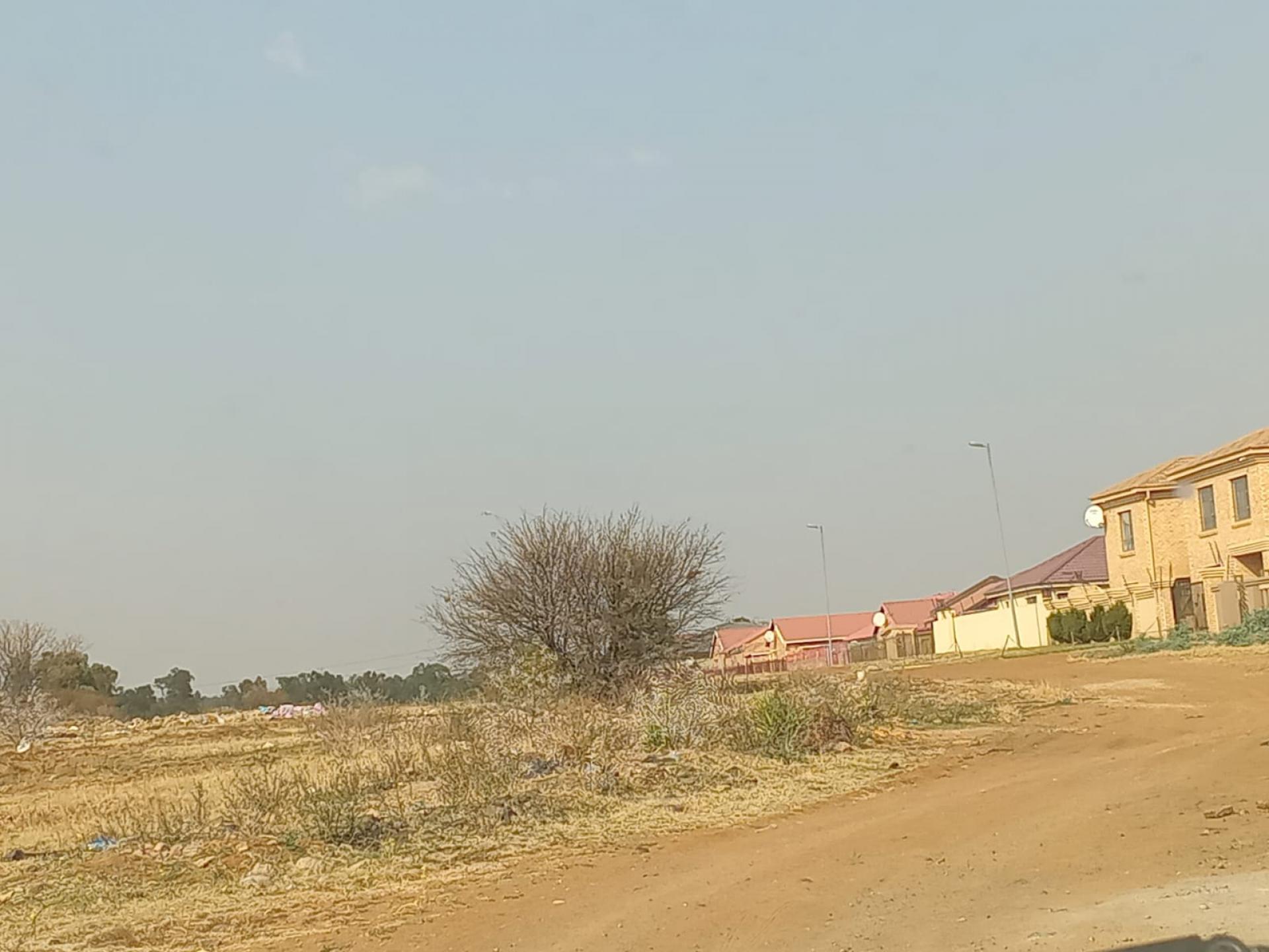  of property in Vista Park