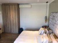  of property in Parklands