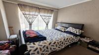 Bed Room 1 of property in Buccleuch