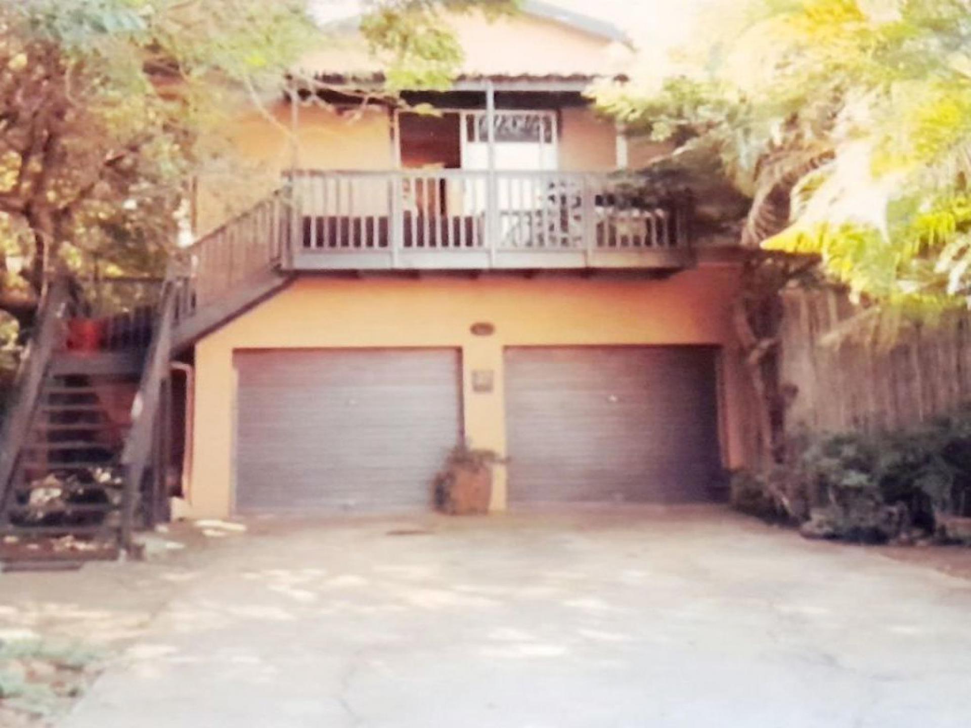  of property in La Lucia