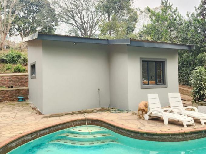 1 Bedroom Apartment to Rent in Hillcrest - KZN - Property to rent - MR692149