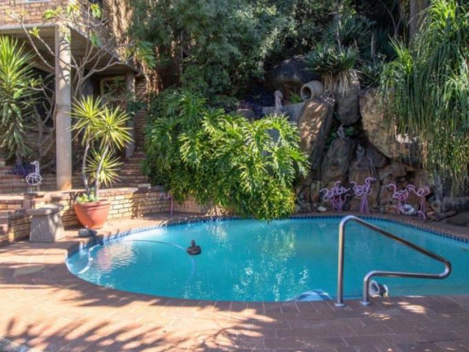 3 Bedroom House for Sale For Sale in Glenvista - MR692185