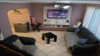 Lounges of property in Woodlands - CPT