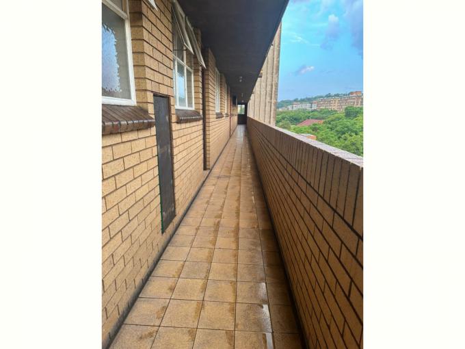 Apartment for Sale For Sale in Sunnyside - MR692271
