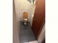  of property in Sunnyside