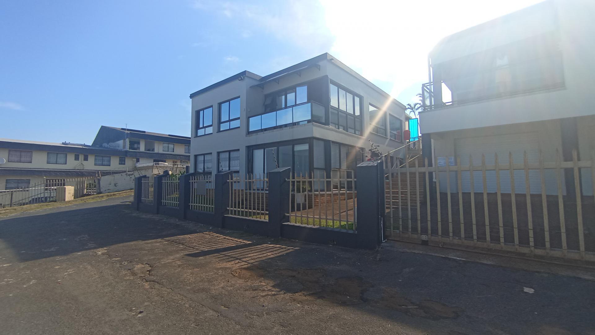 Front View of property in Manaba Beach