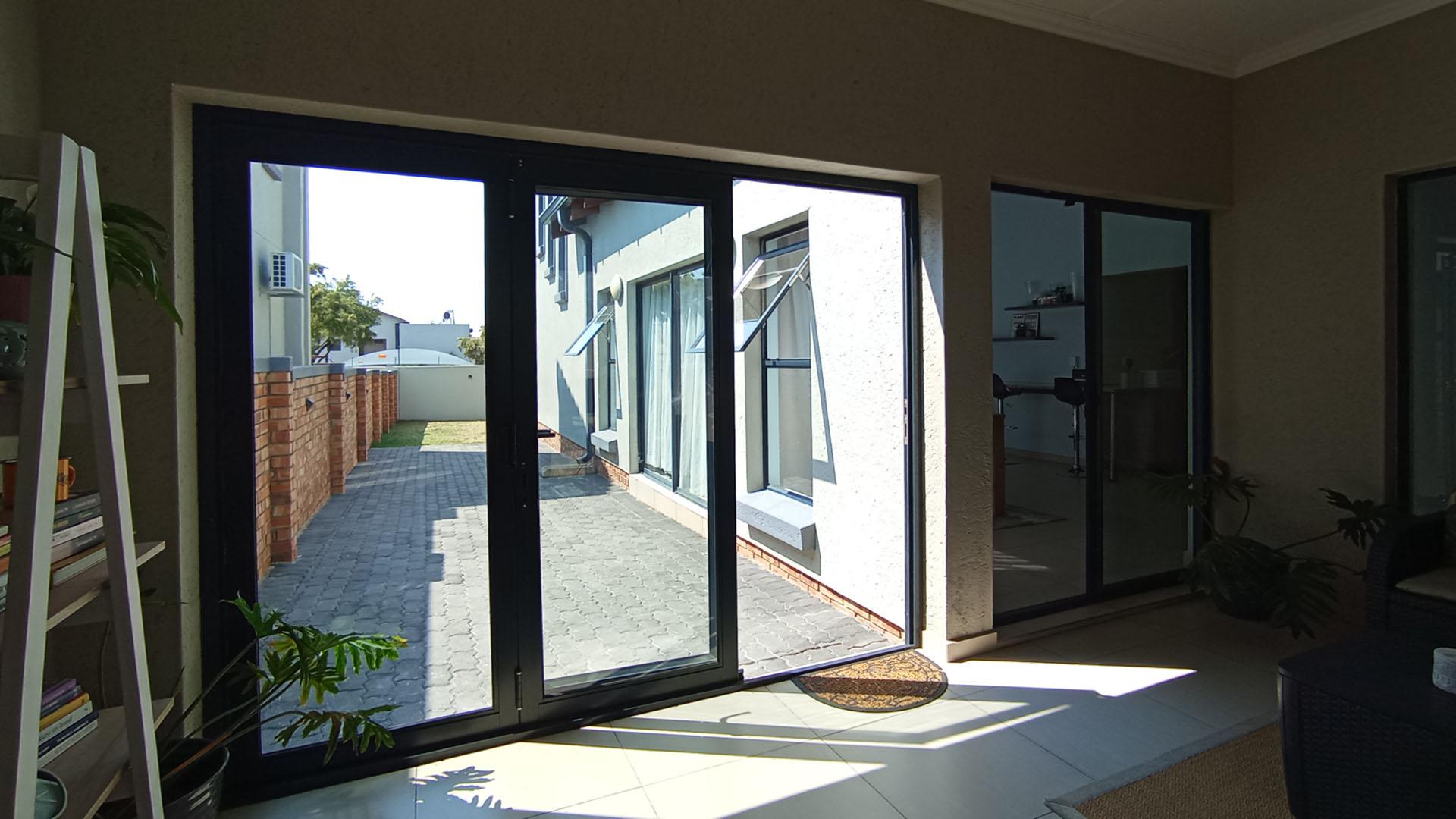 Study - 15 square meters of property in Summerset