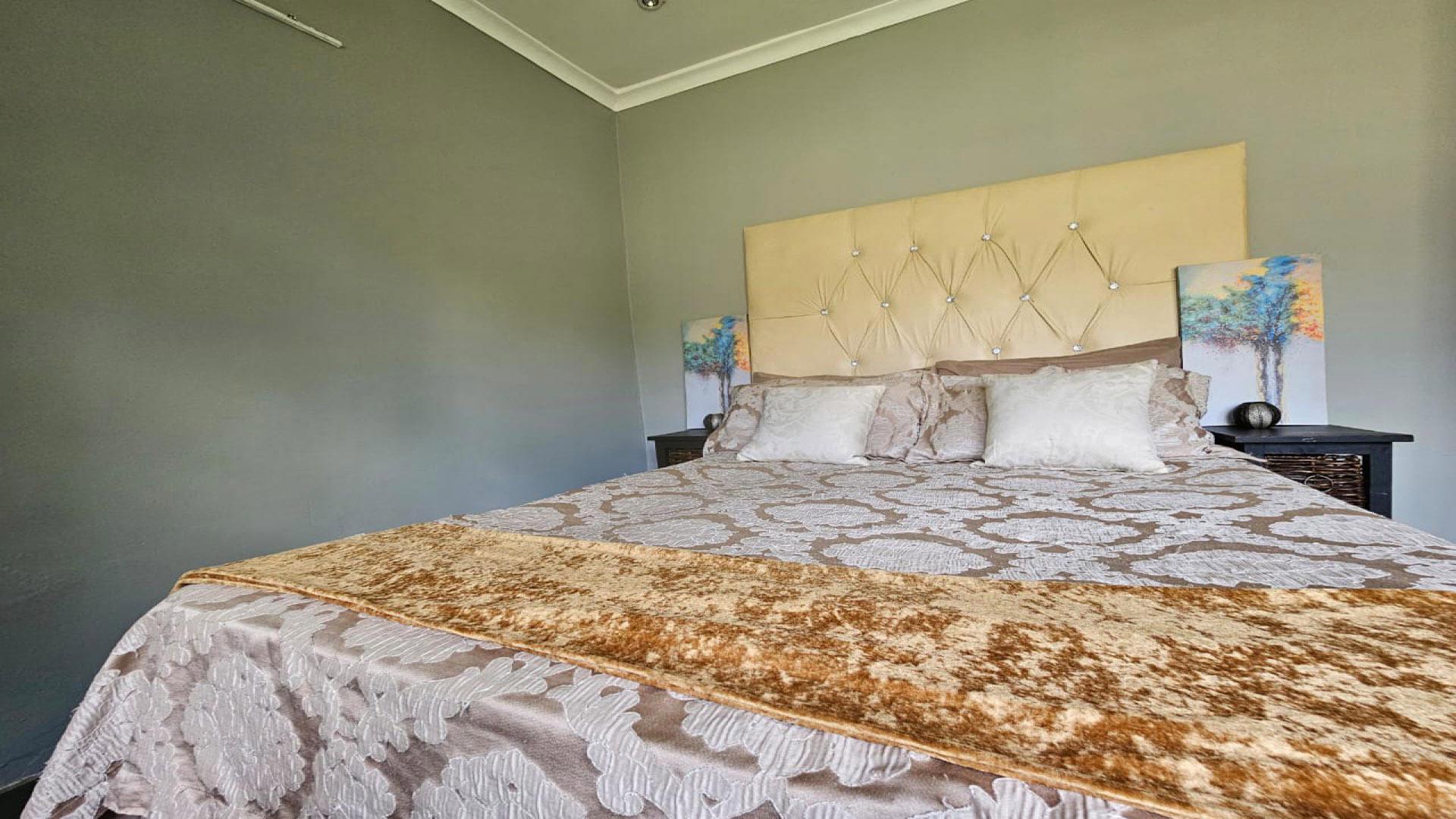 Bed Room 2 of property in Magaliesburg