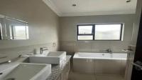 Bathroom 2 of property in Ben Fleur