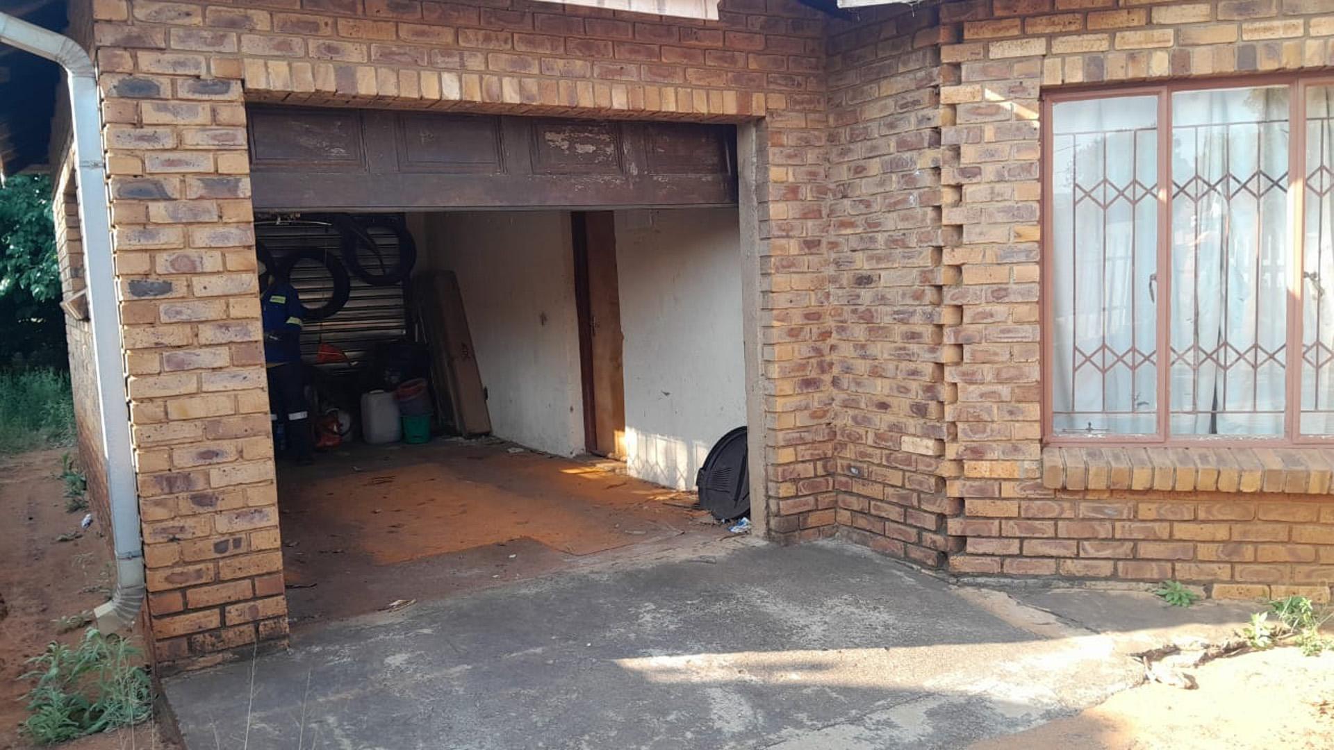 Garage of property in Rustenburg
