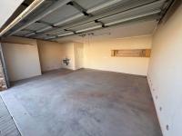  of property in La Hoff