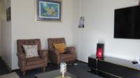 Lounges - 42 square meters of property in Parktown