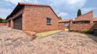 Front View of property in Mooikloof Ridge