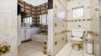 Main Bathroom of property in Florida North