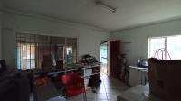 Flatlet - 27 square meters of property in Rooihuiskraal